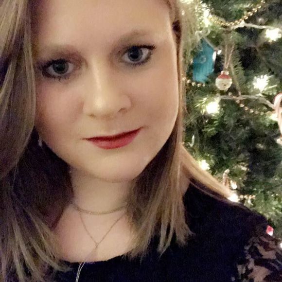 Meet the Posher Other - Meet your Posher, Sarah